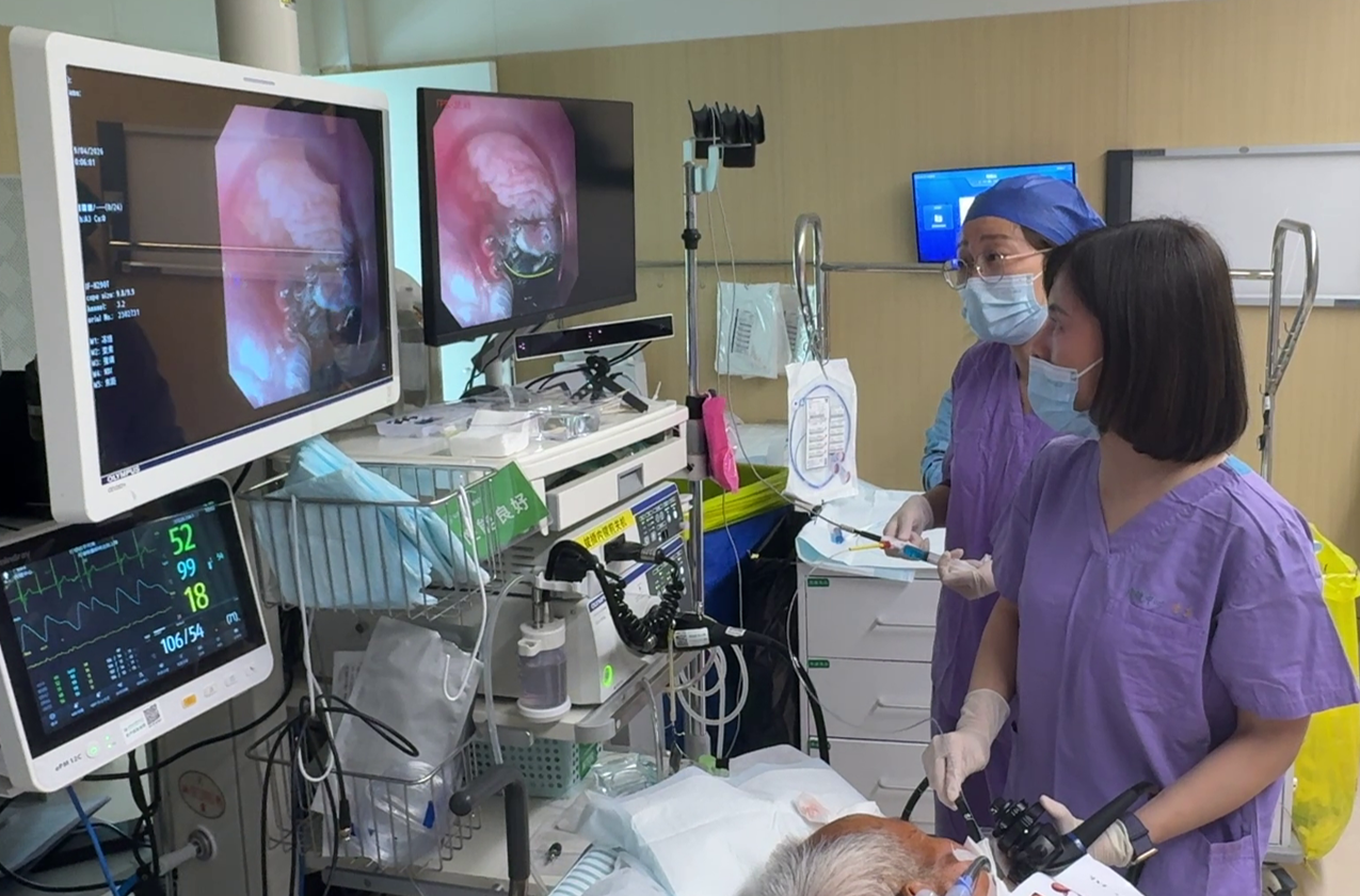 Clinical ESD deployment in the operating room